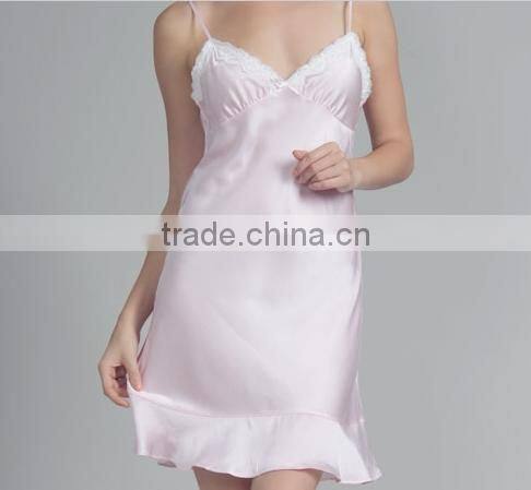 Custom ladies nightgown, sexy V-neck lace-trim chemise