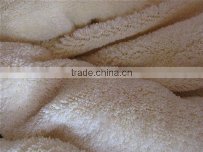 Microplush coral fleece throws and blanket