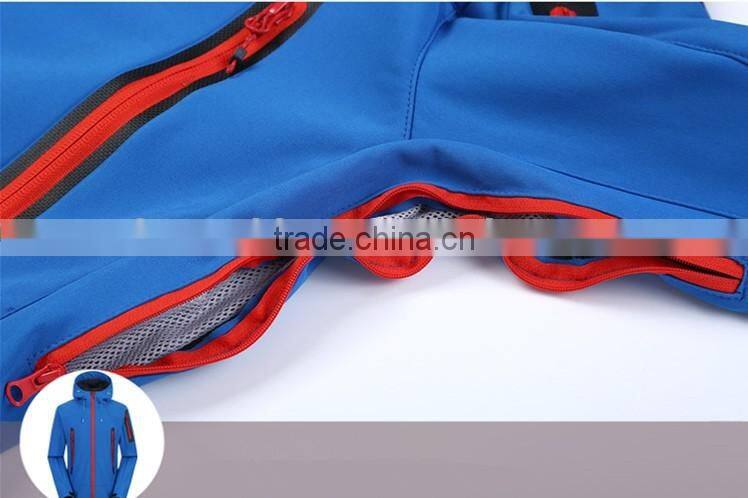 2017 Tactical Waterproof Softshell Men Jackets with fleece lining