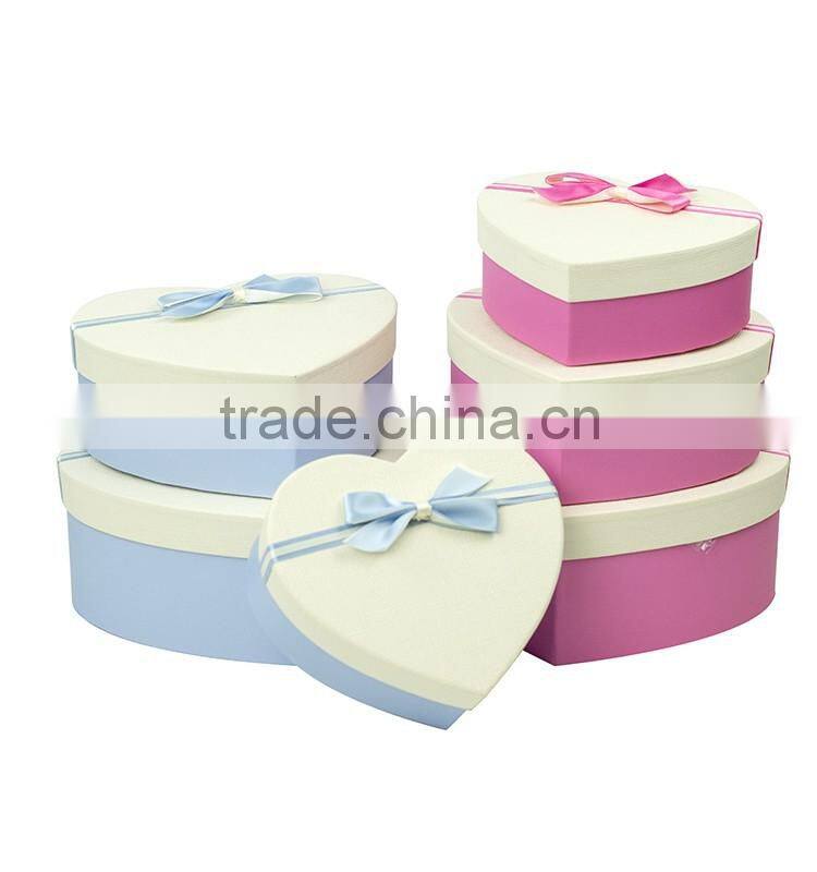 fashion high quality cardboard heard shaped paper gift box