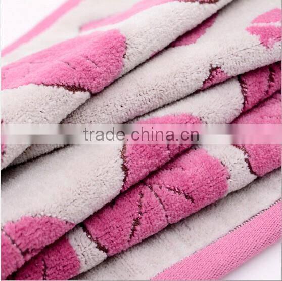hot selling autumn leaves jacquard wholesale velour towels