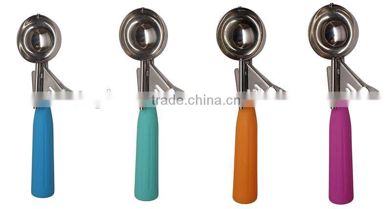 Stainless Steel Scoop With Plastic Handle