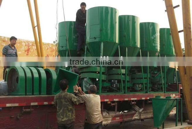 Hot selling and excellent chicken feed mixing machine