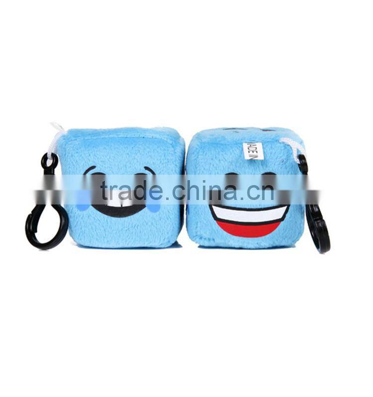 Innovational new products emoji plush pillow lovely emotion design colored dice