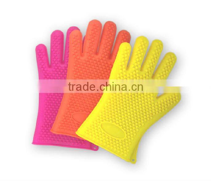 2017 hot selling silicone gloves with fingers