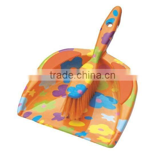 Professional Short Handle Plastic Broom And Dustpan Set