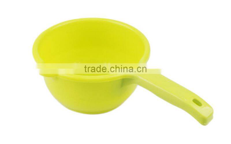 Hotsale Cheap Eco-friendly Plastic Water Ladle
