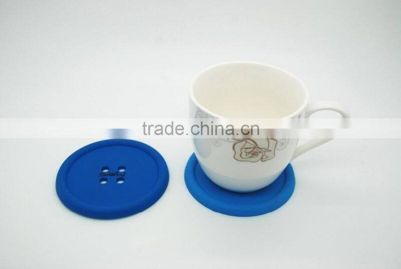 Hot colored customized food grade silicone table beer cup coaster