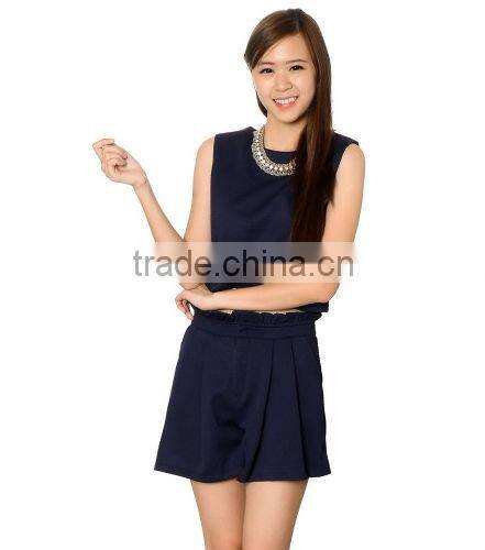 2014 hot selling beautiful Two Pieces Knitted Suit