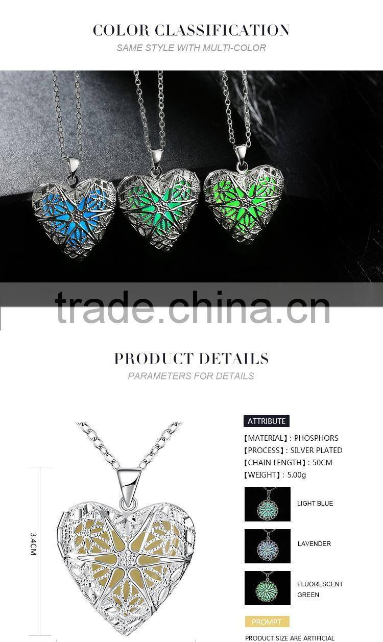 2016 hot selling amber necklace with heart shaped locket luminous stone pendants