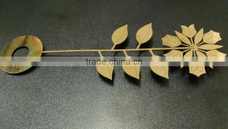 500w powerful cnc Industrial fiber laser cutting machine engineer services overseas