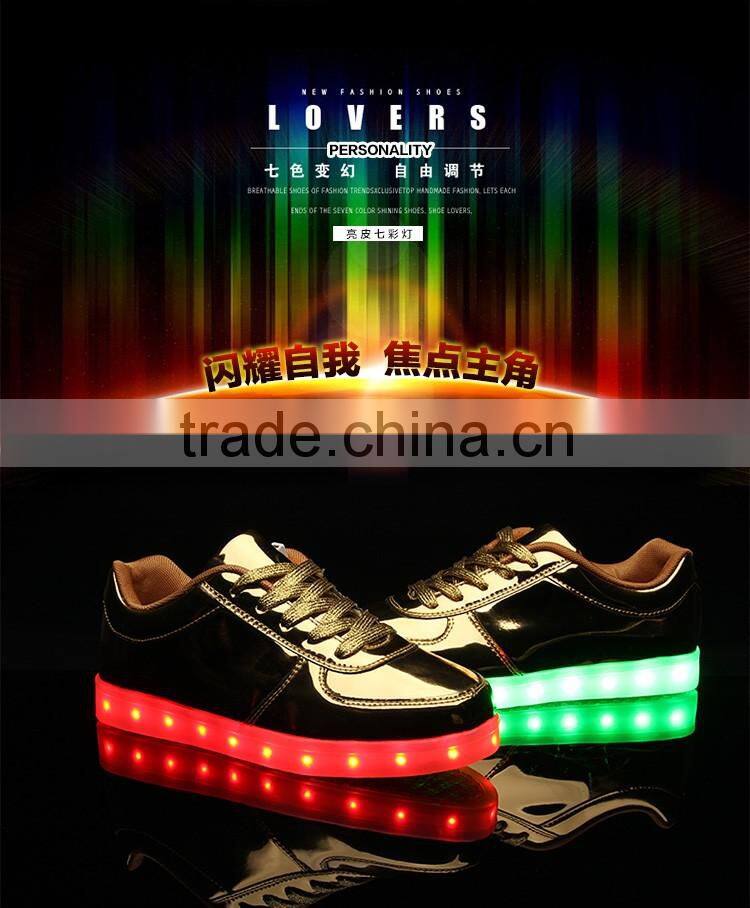2016 new design wholesale led sneakers kids led sneakers with wing