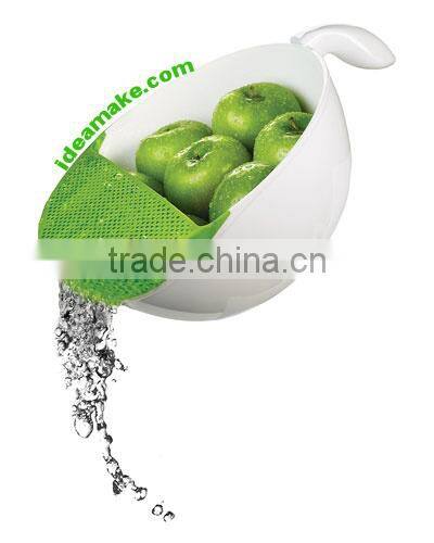 2015 Hot Sale BPA free quality plastic Sandwich Container with removable freezer pack keeps food fresh and cool