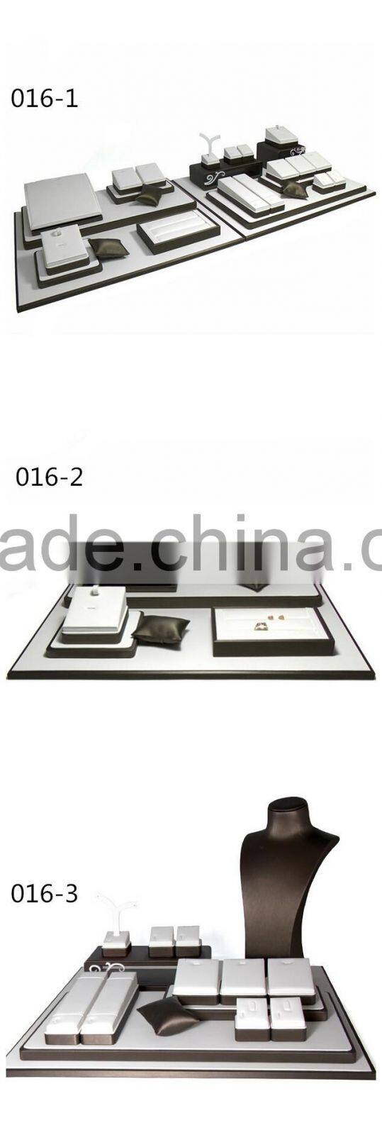 Custom Logo Printed Perfect Design Luxury White Leather Jewelry Display Sets