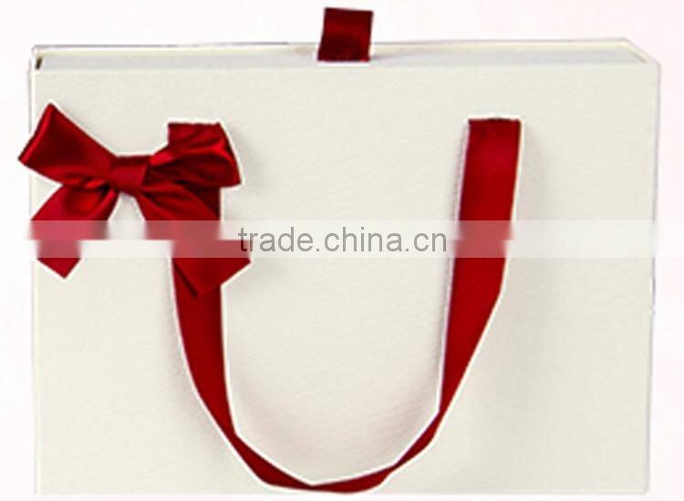 Delicacy printed customized paper gift box luxury with Bowknot