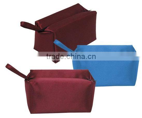 New Design Cosmetic Bag / Cosmetic Gift Carrier Bag /Satin Polyester Cosmetic Bag