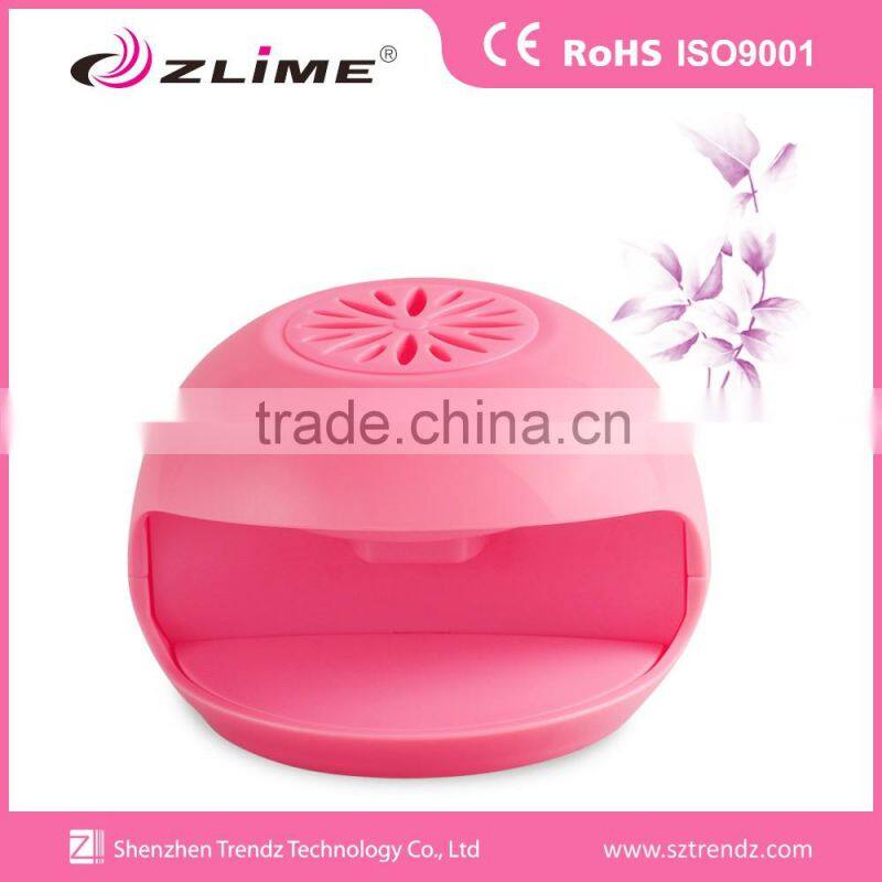 Personal home use battery operated automatical nail dryer