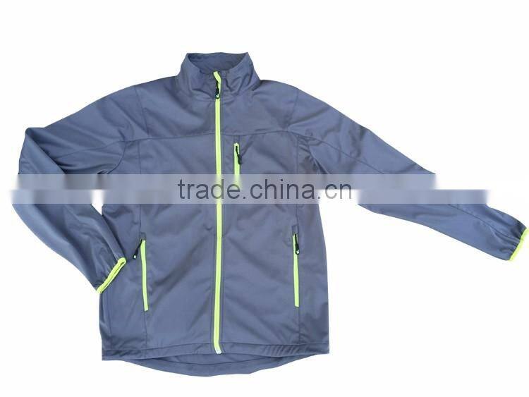 OEM light softshell outdoor sportswear jacket men