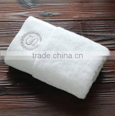 premium 100% cotton hotel towel with embroidery logo