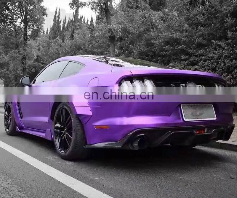Runde Carbon Fiber Material Car Modification Auto Accessories Body Kit With Side Skirt Suitable For 2015-2020 Ford Mustang