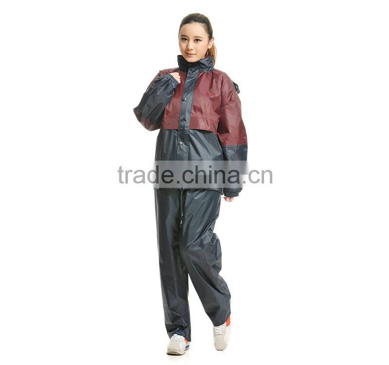 Hot selling portable women in polyester rain coat