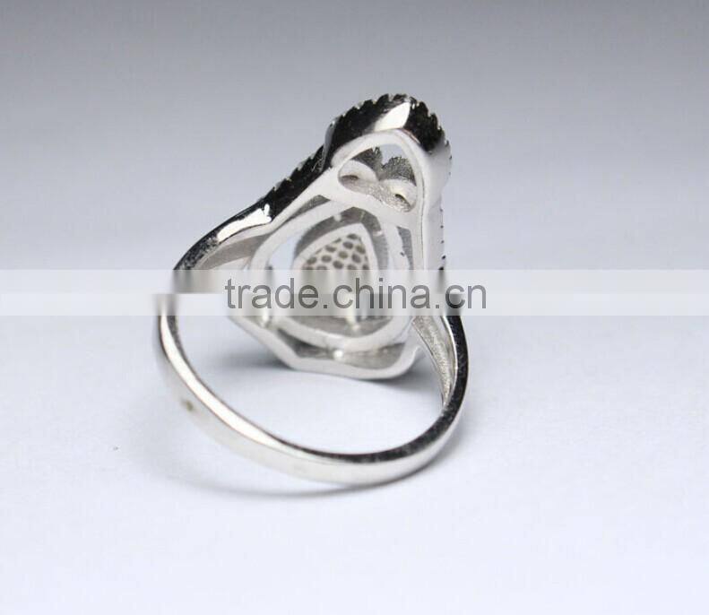Crown Hollow Shape With AAA Cubic Zirconia Stone 925 Silver Party Rings