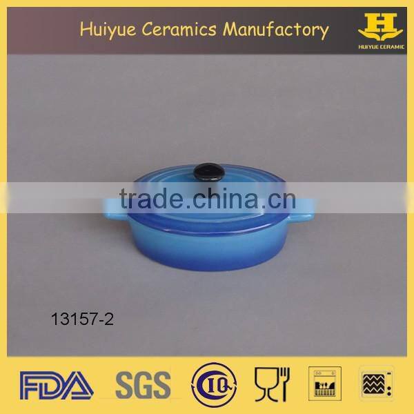 Ceramic mini casserole, oval glazed casserole with cover