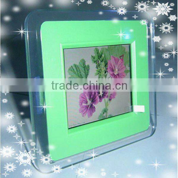 digital photo frame