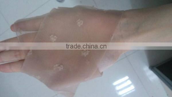 invisible women skin color socks