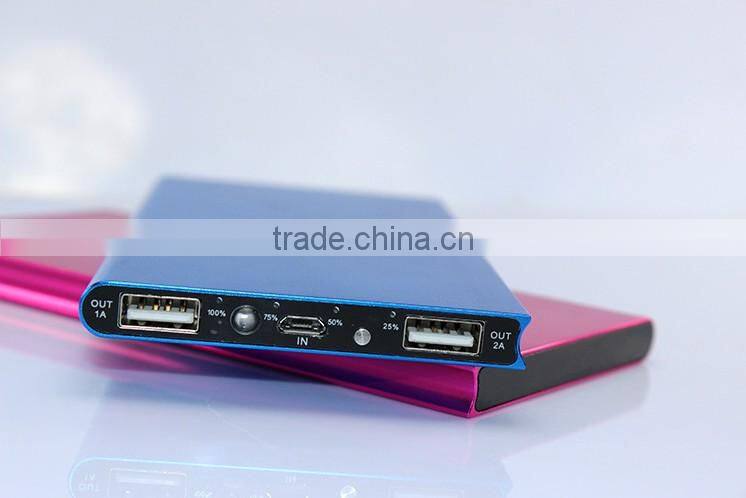 2014 newest Commercial mobile charger station 8600mah