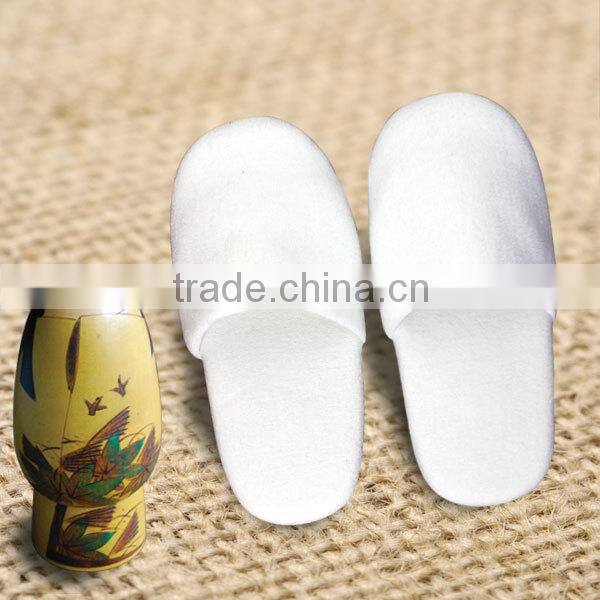 Kids Cute White Hotel Slippers Monkey Closed toe Soft Indoor Slippers