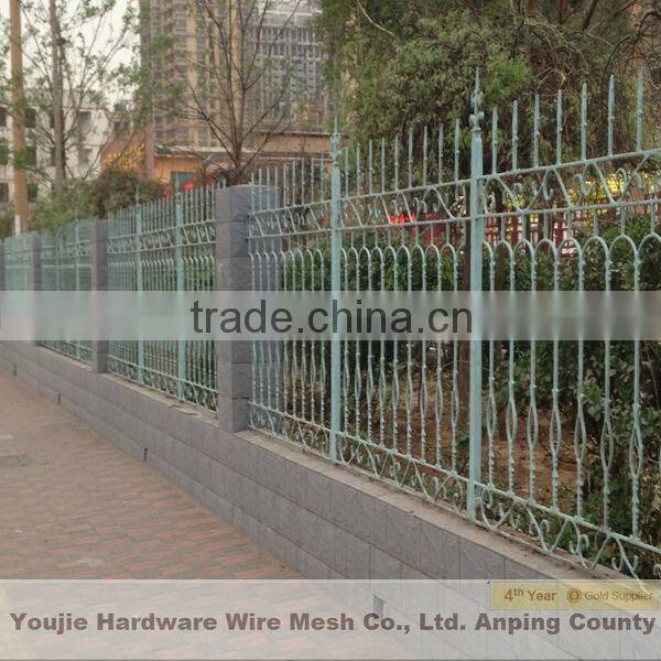 wrought fence/cast iron fence