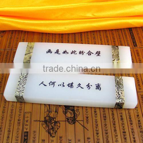 2016 Natural jade stone pen container