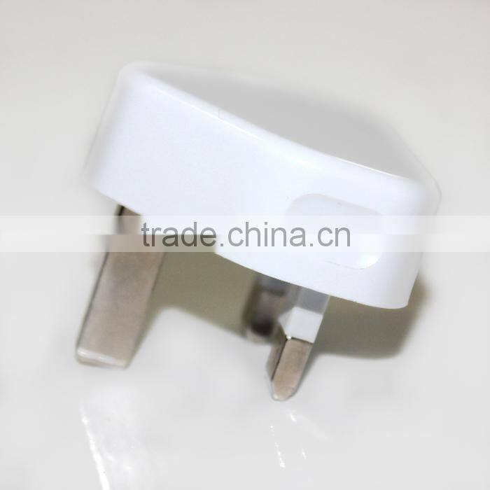 USB power adapter for iPhone 4/3G/3GS