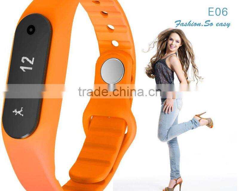 touch screen vibrating IP57 waterproof bluetooth E06 smart bracelet