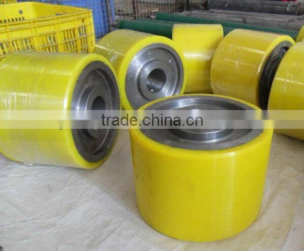 Edge grinding roller