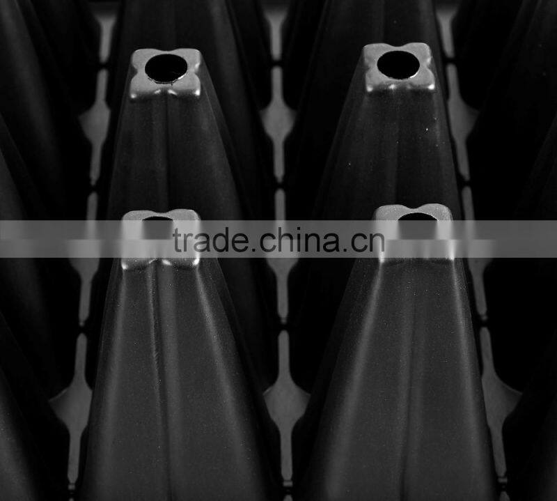 Tree 32 nursery tray