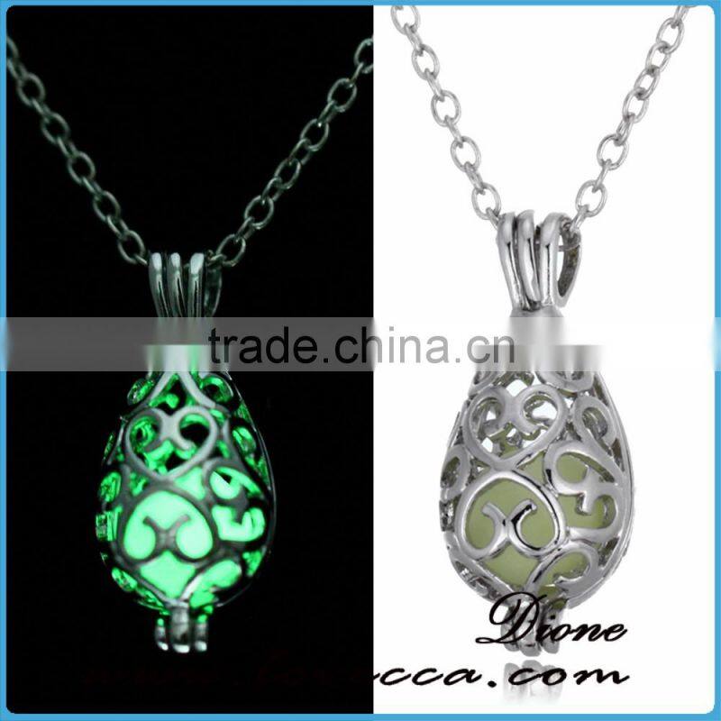 Gorgeous Glowing Jewelry Glow in the Dark Necklace