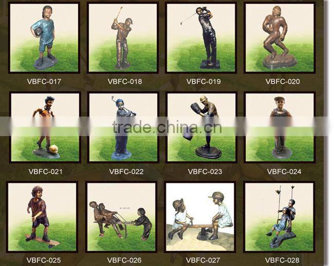 bronze kids on monkey bars statue for home decoration