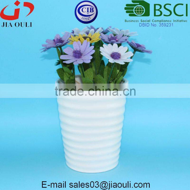 Dimple stripes design glazed white Ceramic Plant Garden Vase