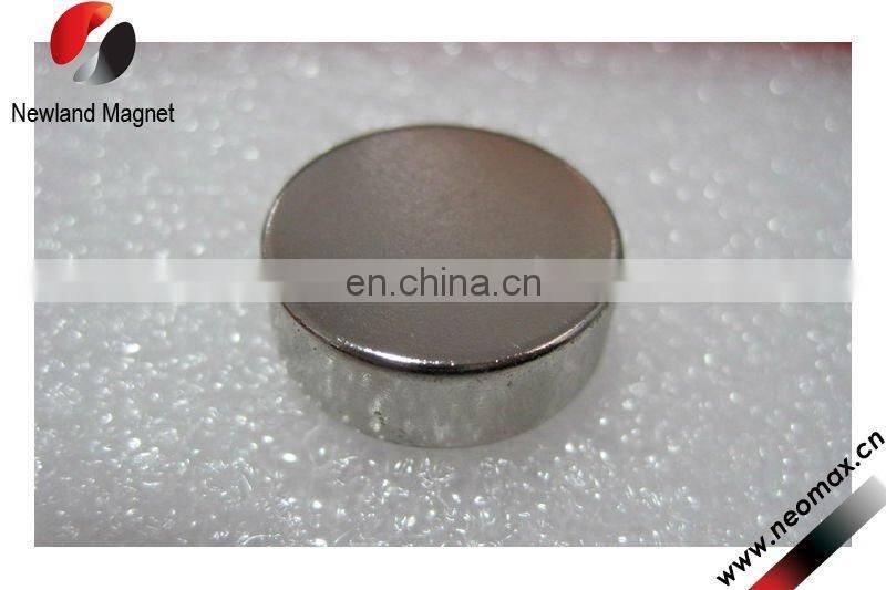 Small round magnet