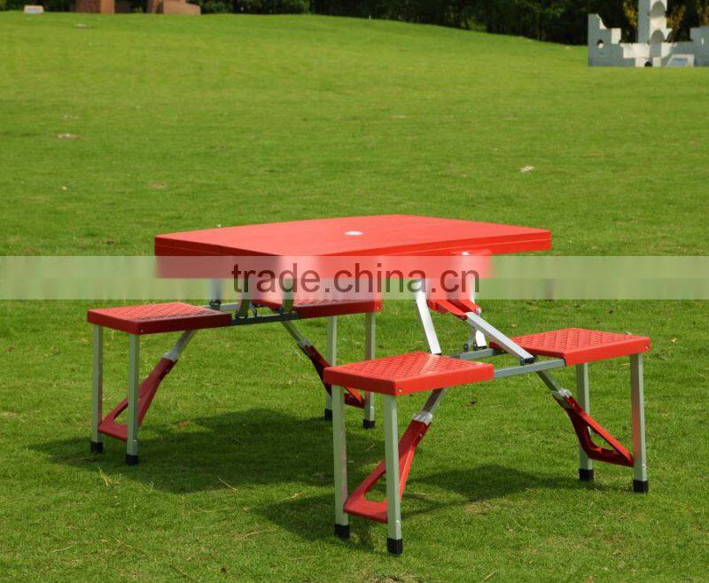 Outdoor Plastic Folding Table