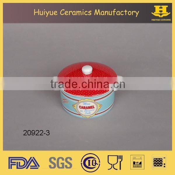 ceramic small ragout bowl with lid