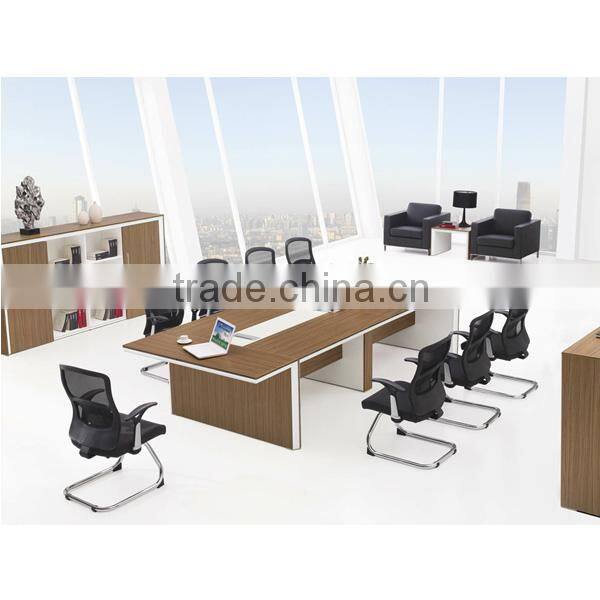 Quality Finishing 2.4m Oak Meeting Table