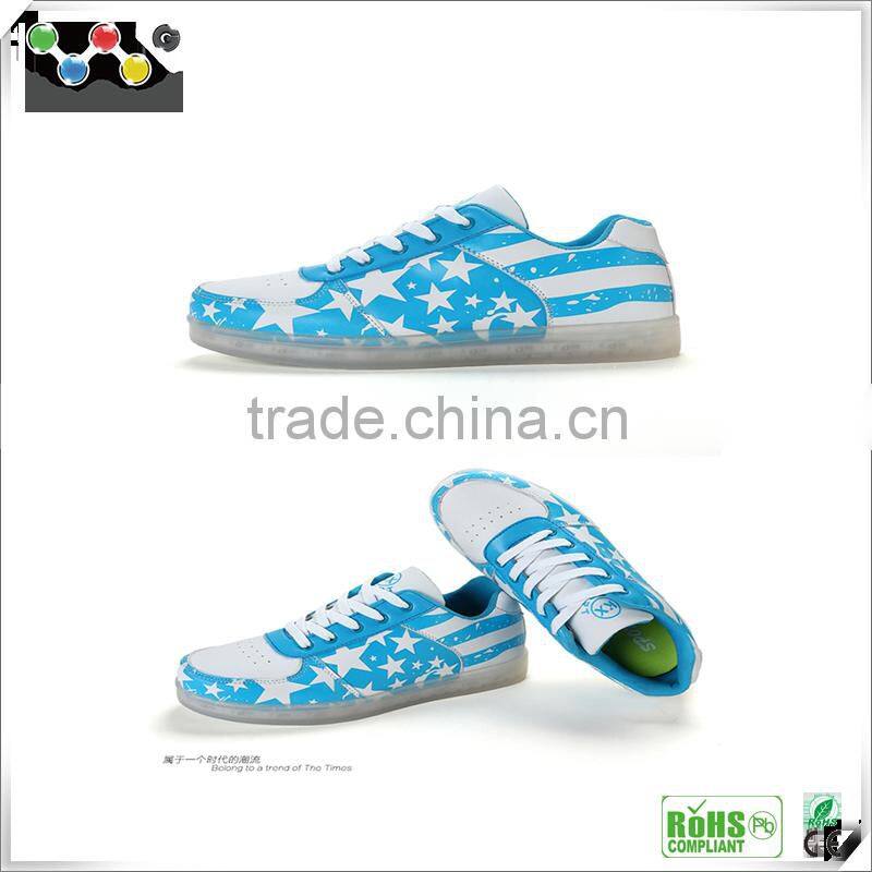 2016 Hot Selling Stars and Stripes LED Shoes Class Lovers Shoes