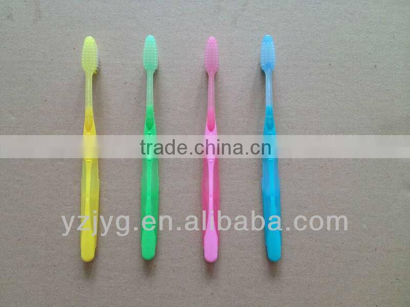 2013 hot sell toothbrush for adult