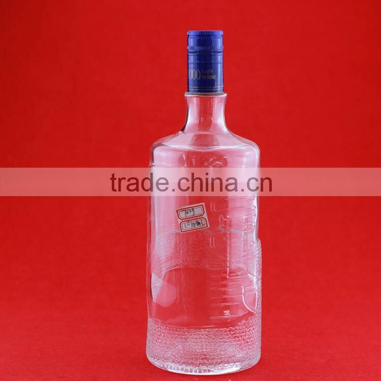 Wholesale empty beverage bottles vodka glass bottles 600ml drinks liquor bottles