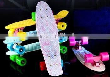 Stylish 22 inch fish skateboard with ABEC-9 bearing