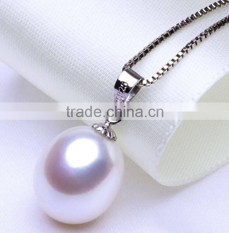 Elegant Bridal Crystal And Pearl Necklace And pearl jewellery sydney