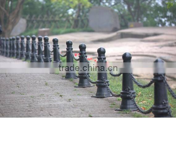 Arlau Cast Iron decorative road block